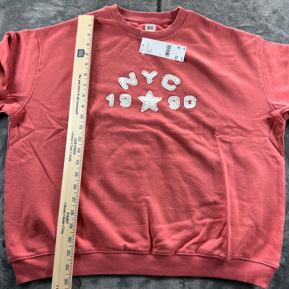 BDG Urban Outfitters NYC 1990 Applique Sweatshirt Red Orange Star Size M NEW - Picture 8 of 10